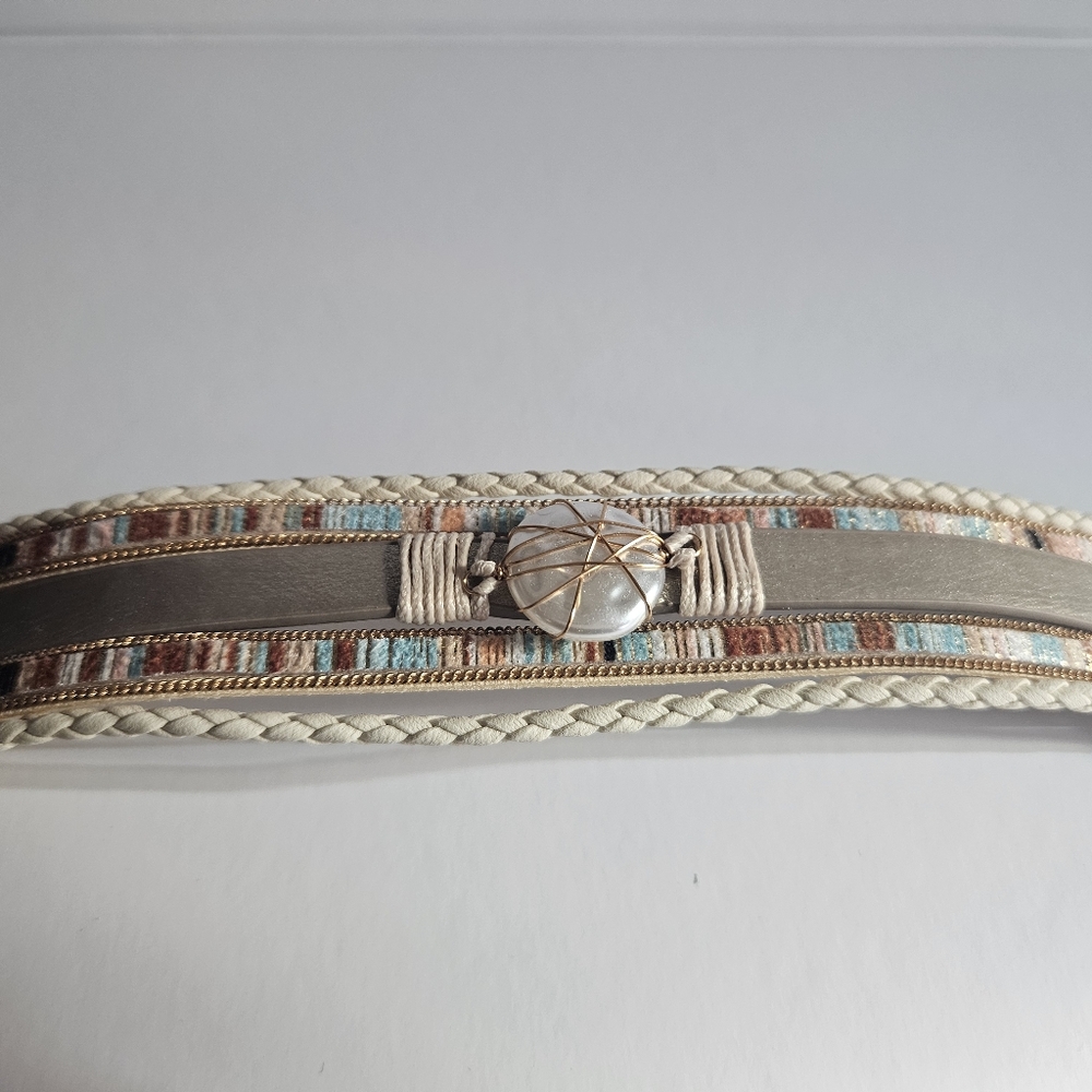 Bohemian Leather Bracelet with Magnetic Buckle - Picture 3 of 6